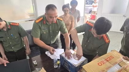 Công an Lạng Sơn bắt giữ 84 tấn quặng chứa chất phóng xạ chuẩn bị xuất trái phép ra nước ngoài
