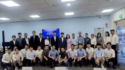 Chuyển tiếp chương trình đào tạo nâng cao về công nghệ bán dẫn