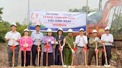 Hội Cựu Công an nhân dân Việt Nam kết nối, khởi công xây dựng cầu Kinh Ngay tại Vĩnh Long