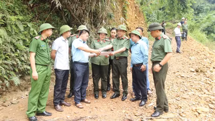 Xã hội hóa nguồn lực, góp phần nâng cao đời sống nhân dân nơi biên cương 