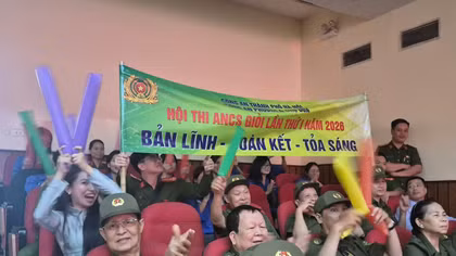  Sân khấu hóa hoạt động lực lượng bảo vệ an ninh, trật tự ở cơ sở 