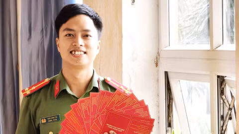 Thượng úy Thái Vĩnh Tài - người mười năm bền bỉ hiến máu cứu người 