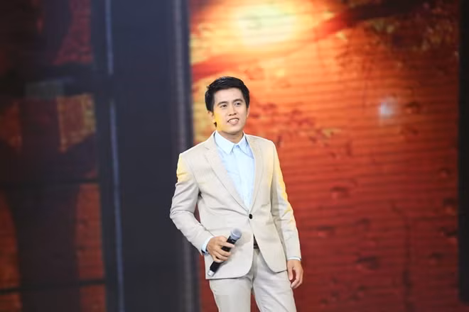Ca sĩ Mai Trần Lâm