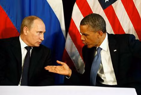 Tổng thống Nga Putin và người đồng cấp Mỹ Obama trong một lần gặp.
