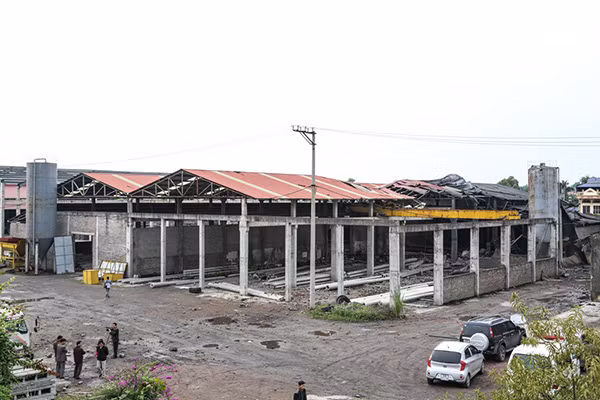 Toàn cảnh khu vực xảy ra vụ nổ.