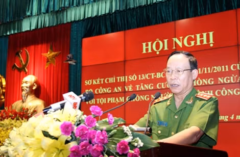 Thứ trưởng Lê Quý Vương phát biểu tại Hội nghị.