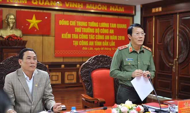 Thứ trưởng Lương Tam Quang phát biểu chỉ đạo tại buổi làm việc