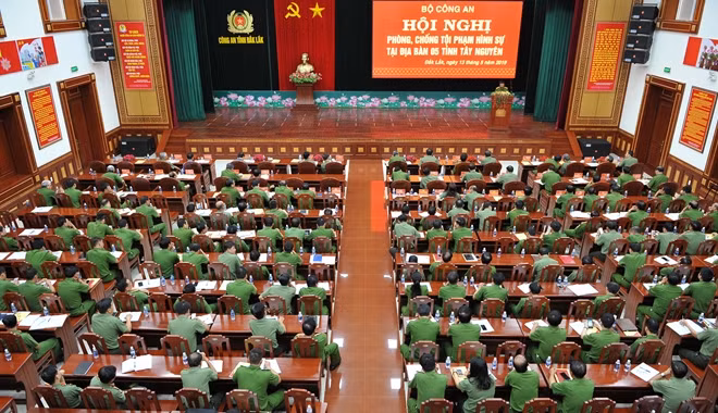 Toàn cảnh hội nghị