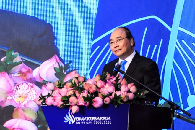 Thủ tướng Nguyễn Xuân Phúc phát biểu chỉ đạo.