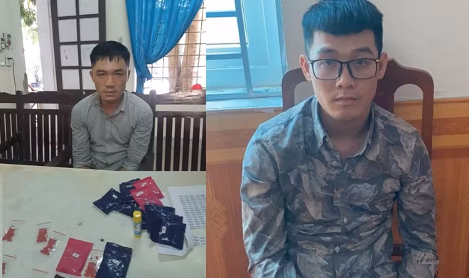 Bùi Văn Thành và Nguyễn Nhật Quang cùng tang vật.