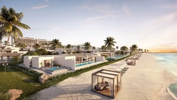 Regent Phu Quoc Resort & Residences tọa lạc trong khu phức hợp Phu Quoc Marina do BIM Group làm chủ đầu tư.