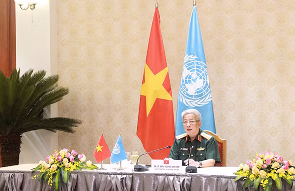 Thứ trưởng Nguyễn Chí Vịnh chủ trì cuộc hội đàm.