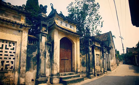 Làng Cựu với những ngôi biệt thự kiểu Pháp.