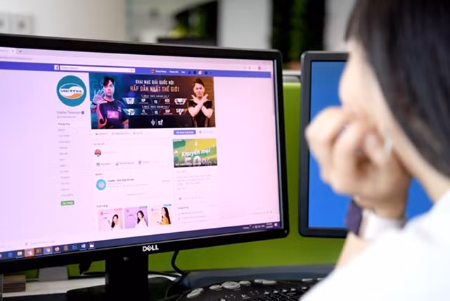 Hiện tại Viettel đã có 24 trang Fanpage của các đơn vị trong tập đoàn được xác thực bởi Facebook.