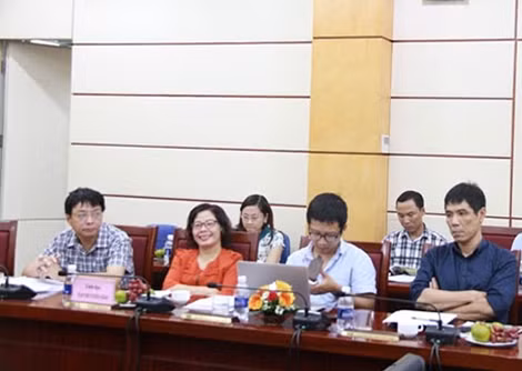 Các đại biểu dự hội nghị.