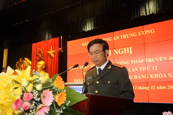 Thứ trưởng Thường trực Đặng Văn Hiếu phát biểu khai mạc.