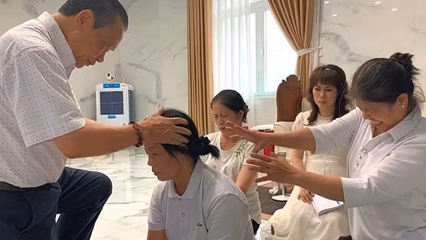 Nhóm “Trừ quỷ Bảo Lộc” chữa bệnh theo hình thức mê tín dị đoan.