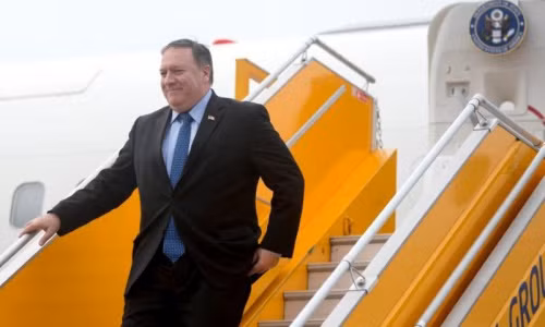 Ngoại trưởng Mỹ Pompeo đến Hà Nội chiều nay. Ảnh: Reuters. Ngoại trưởng Mỹ Pompeo đến Hà Nội chiều nay. Ảnh: Reuters.