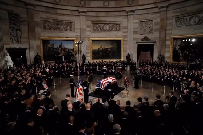Cựu Tổng thống Mỹ George H.W Bush qua đời hôm 30-11, ở tuổi 94, tại Houston.