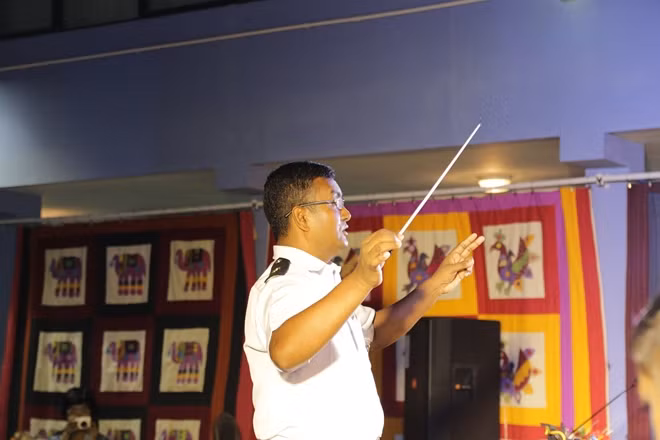 Chỉ huy dàn nhạc