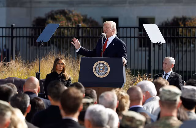 Tổng thống Donald Trump đã có bài phát biểu và gửi những thông điệp đầy ý nghĩa trước sự chứng kiến của rất nhiều người có mặt tại khu tưởng niệm cũng