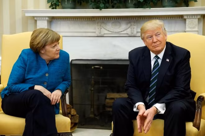 Cuộc gặp giữa ông Trump và Thủ tướng Đức Angela Merkel. Ảnh Reuters