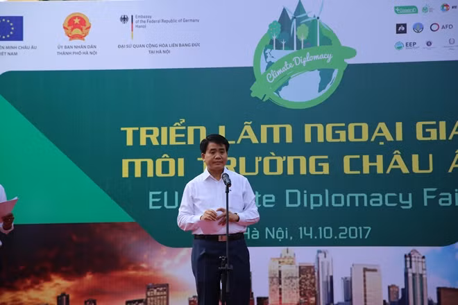 Đồng chí Nguyễn Đức Chung, Chủ tịch UBND TP Hà Nội phát biểu tại lễ khai mạc
