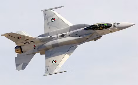 Máy bay chiến đấu F-16E của UAE.