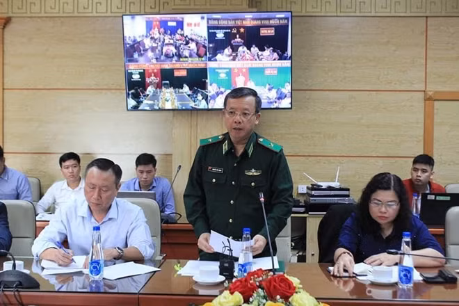 Thiếu tướng Nguyễn Đức Mạnh cho biết, một số công dân Việt Nam từ Lào về không muốn cách ly nên đã nhập cảnh trái phép vào trong nước.