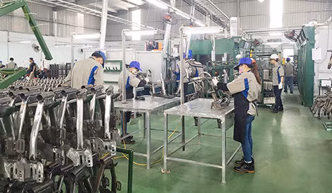 Việc đặt ra điều kiện kinh doanh mới phải có thẩm định tác động về kinh tế.