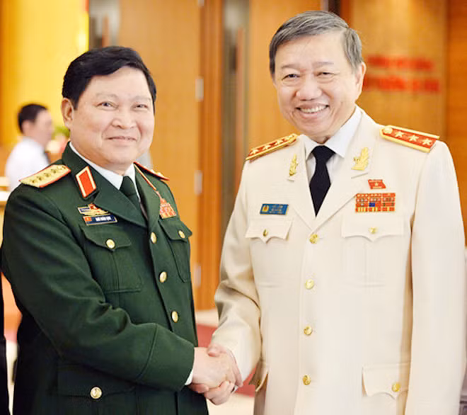 Bộ trưởng Bộ Công an Tô Lâm và Bộ trưởng Bộ Quốc phòng Ngô Xuân Lịch.