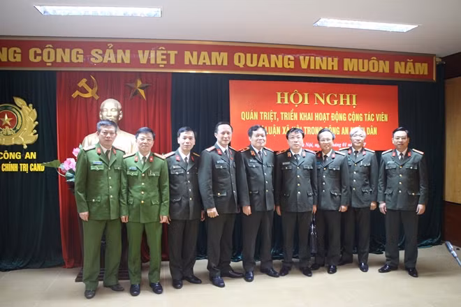 Các đại biểu tham dự Hội nghị