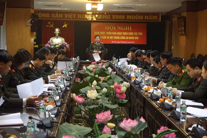Thiếu tướng Đào Gia Bảo phát biểu tại Hội nghị
