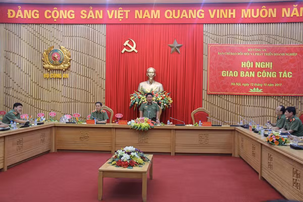 Thứ trưởng Bùi Văn Thành phát biểu tại Hội nghị.