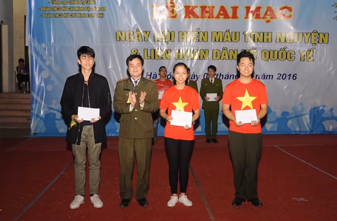 Các đơn vị đoạt giải Khuyến khích.