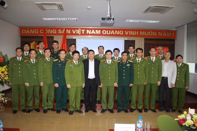 Các đại biểu tại hội nghị.