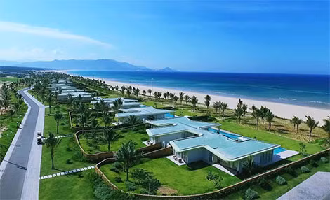 Quần thể du lịch nghỉ dưỡng sinh thái FLC Quy Nhơn có diện tích 1.300 ha, tổng mức đầu tư 7.000 tỷ đồng.