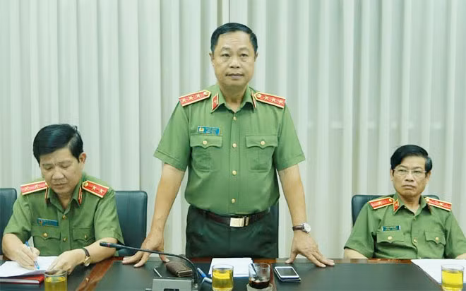 Thứ trưởng Phạm Dũng phát biểu tại buổi làm việc.