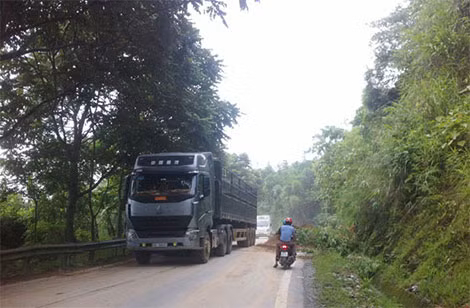 Đến sáng nay tuyến Quốc lộ 4D (đoạn từ Lào Cai đi Sa Pa) đã được thông xe.
