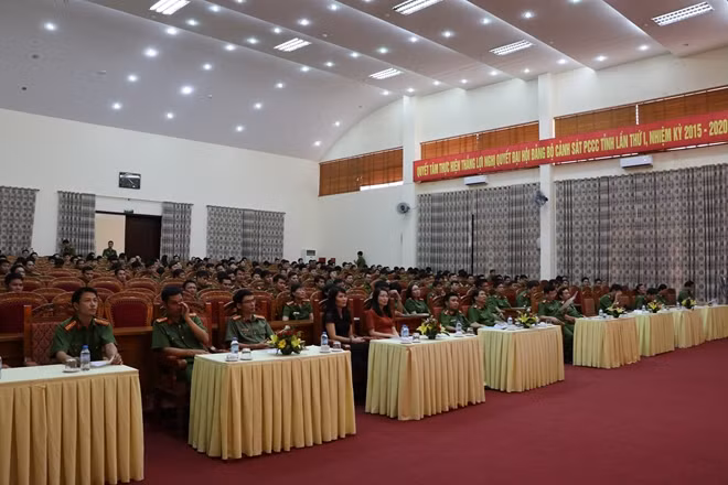 Toàn cảnh lớp tập huấn.