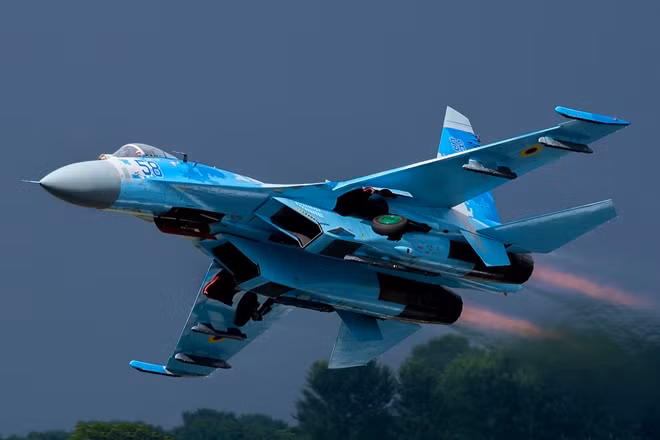 Một tiêm kích Su-27 của quân đội Ukraine.