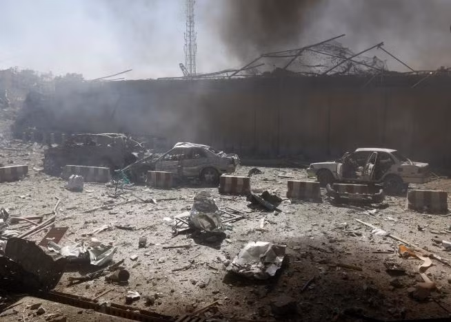 Hiện chưa có bên nào nhận trách nhiệm về vụ nổ. Người phát ngôn của Taliban Zabihullah Mujahid cho rằng các tay súng của nhóm không liên quan tới vụ tấn công.