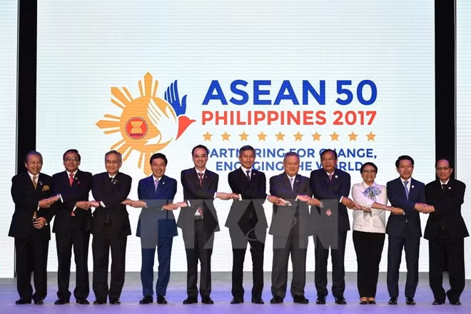 Bộ trưởng Ngoại giao các nước ASEAN tại Lễ khai mạc. Ảnh: TTXVN