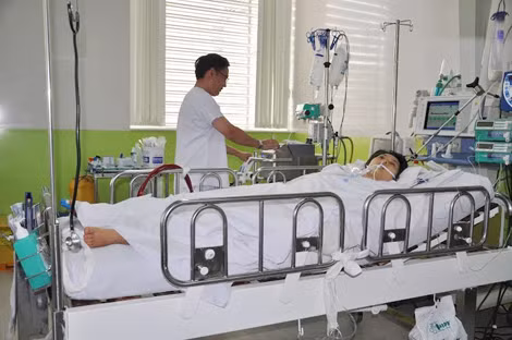 Bệnh nhân vừa được cứu sống nhờ kỹ thuật ECMO tại bệnh viện Chợ Rẫy. Bệnh nhân vừa được cứu sống nhờ kỹ thuật ECMO tại bệnh viện Chợ Rẫy.