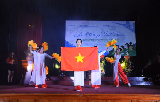 Một số hình ảnh tại buổi lễ.