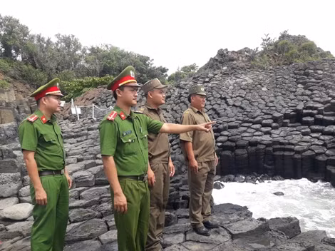 Mùa thơm làng biển ảnh 3