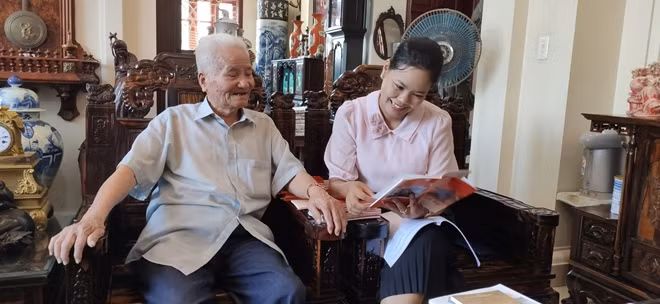 Đồng chí Đặng Nam kể về cao trào cách mạng "Tiếng trống Kim Sơn" với nhà thơ Phạm Vân Anh