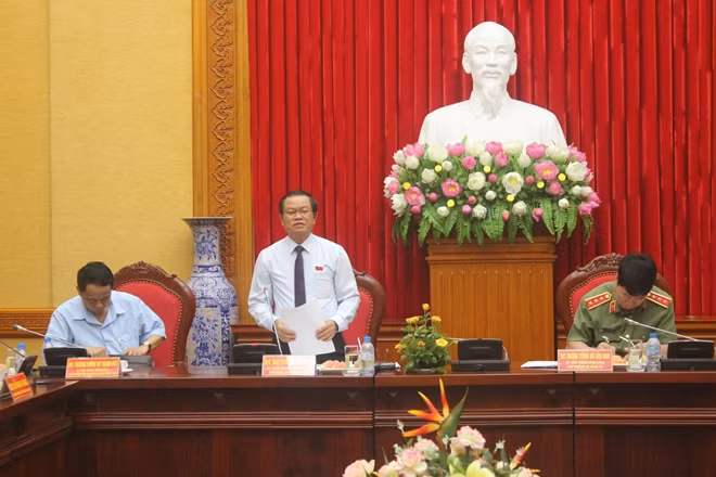 Đại tướng Đỗ Bá Tỵ, Ủy viên Trung ương Đảng, Phó Chủ tịch Quốc hội phát biểu tại buổi làm việc với lãnh đạo Bộ Công an sáng 5-8.