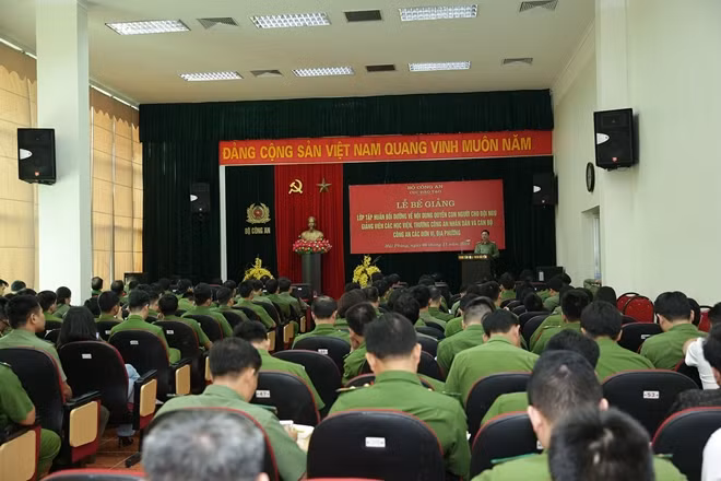 Lớp tập huấn diễn ra từ 2-6/11.