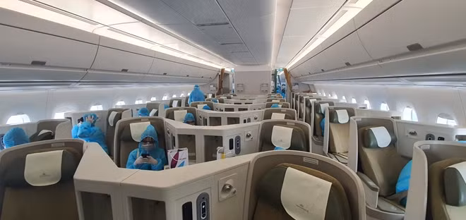 Các chuyến bay đều thực hiện giãn cách đúng quy đinh